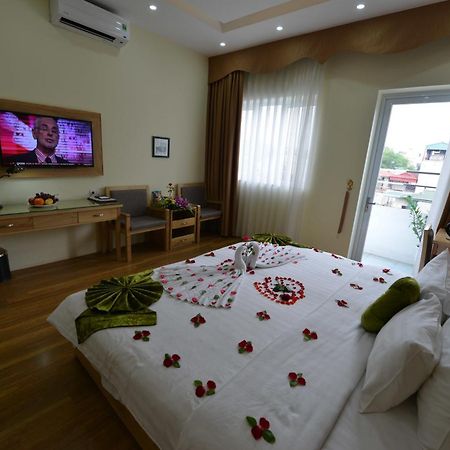 Blue Hanoi Inn Hotel Quarto foto